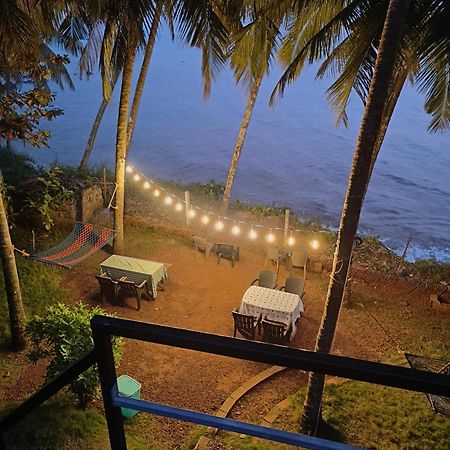 Perch By The Sea Bed and Breakfast Kannur Exteriör bild