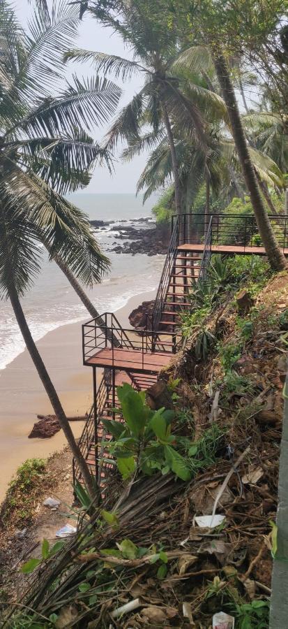 Perch By The Sea Bed and Breakfast Kannur Exteriör bild