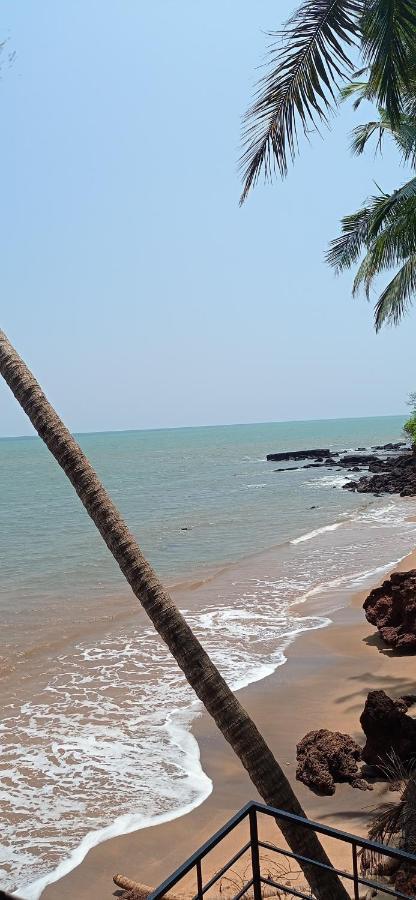 Perch By The Sea Bed and Breakfast Kannur Exteriör bild